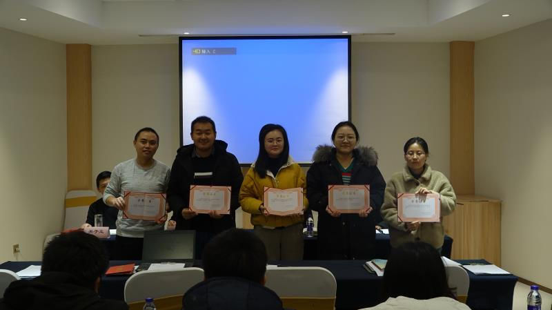 51漫画
有限公司