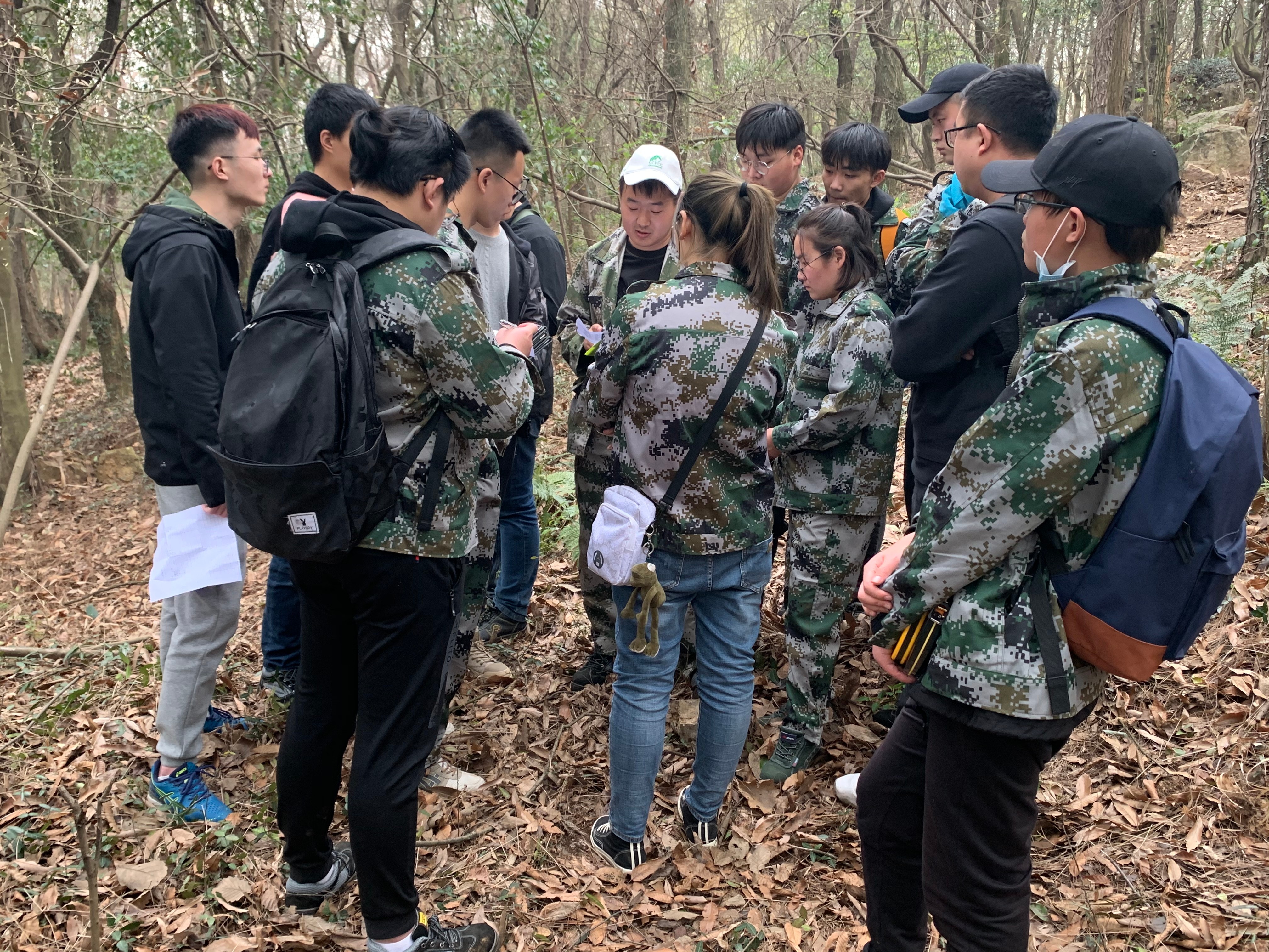 51漫画
有限公司