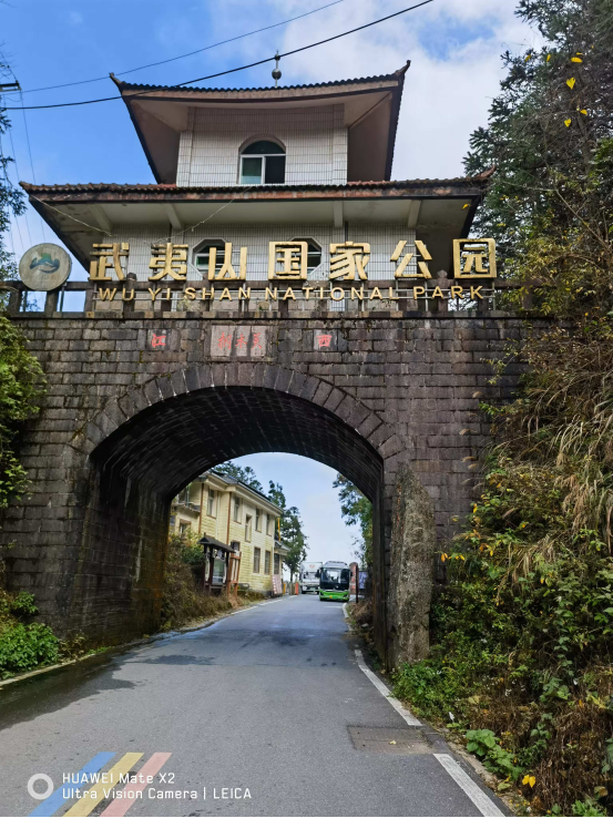 51漫画
有限公司