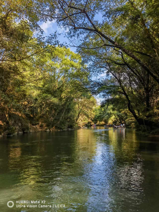 51漫画
有限公司