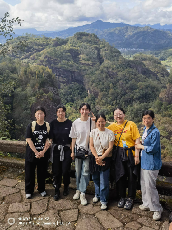 51漫画
有限公司